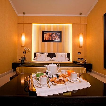 Hotel Cenacolo Сомма-Везув'яна Екстер'єр фото
