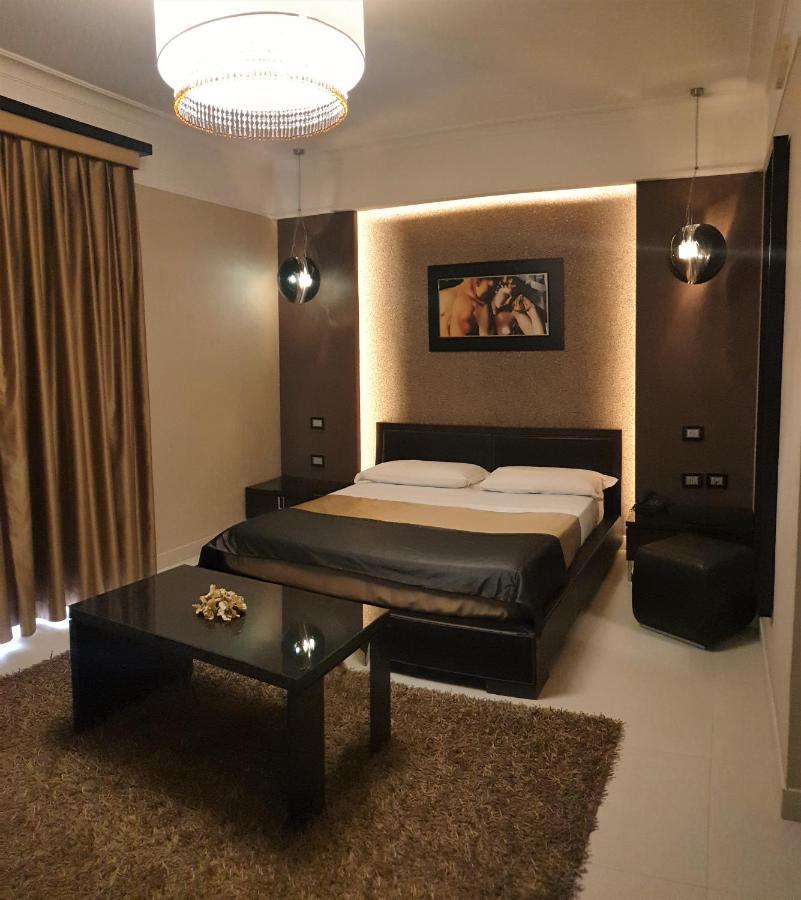 Hotel Cenacolo Сомма-Везув'яна Екстер'єр фото
