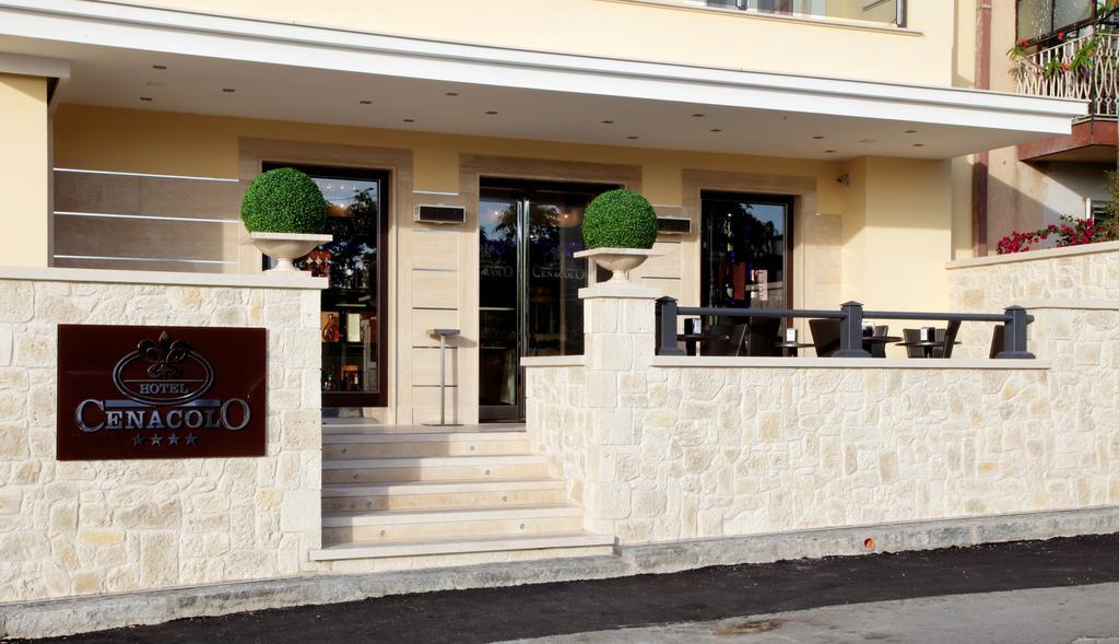 Hotel Cenacolo Сомма-Везув'яна Екстер'єр фото